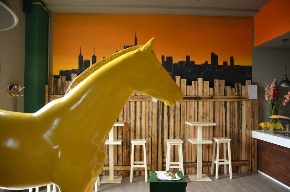 1078635_397170930386832_1801300370_o